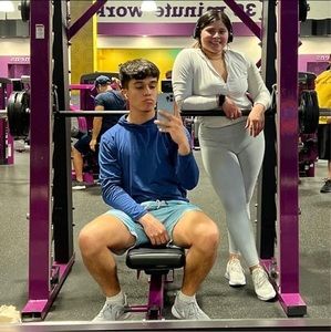 Meet your Posher, Cristian